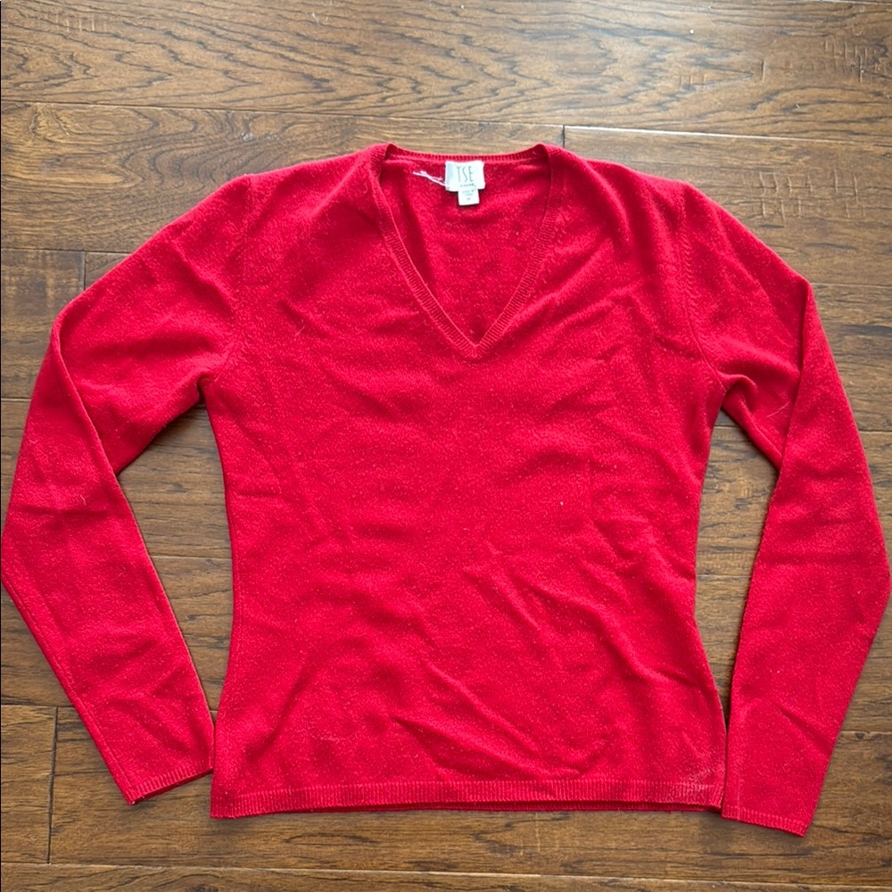 TSE Cashmere V-Neck Red Sweater